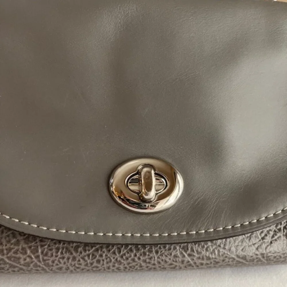 COACH | New York Faye Suede and Gray Leather Crossbody Shoulder Bag-EUC - Picture 11 of 16